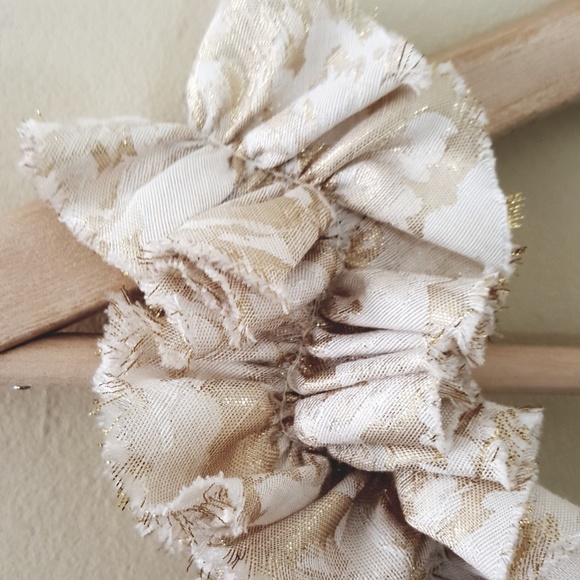 London Times // Gold Shimmer Off Shoulder Mini - Picture 5 of 7